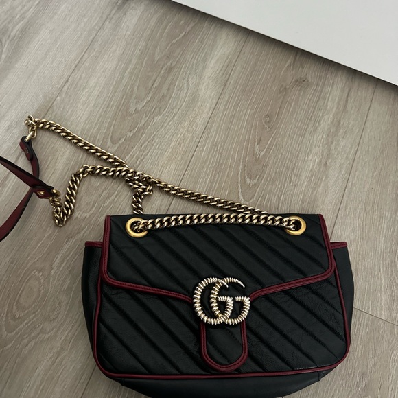 Gucci Marmont Special Edition Crossbody - Picture 2 of 5